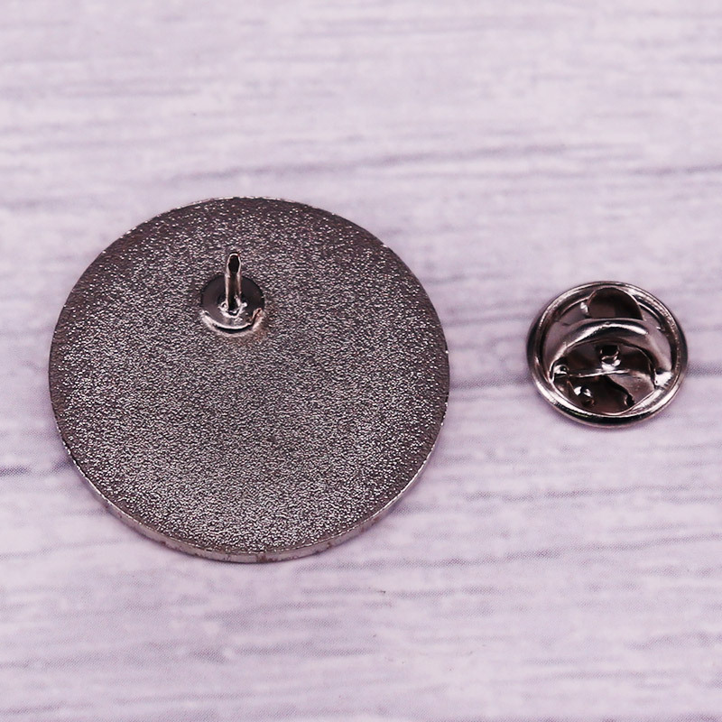 The- Adicts Enamel Pin Vintage - огляд і ціна Collectible Vintage Brooches
